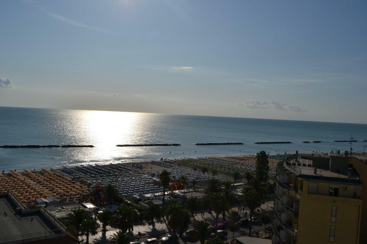 Fronte Mare Panoramico San Benedetto Lejlighed San Benedetto del Tronto Eksteriør billede